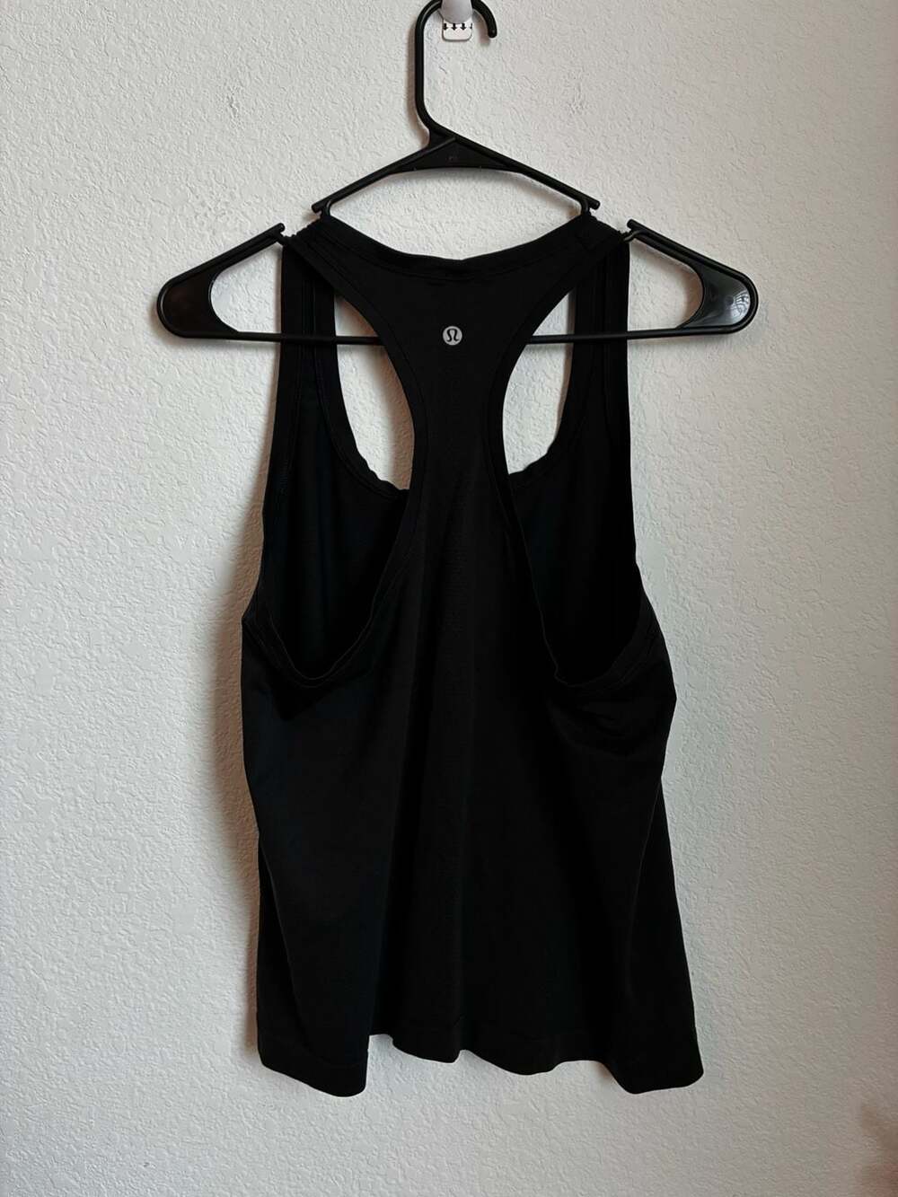 Lululemon Swiftly Tech Tank Size 10 Black